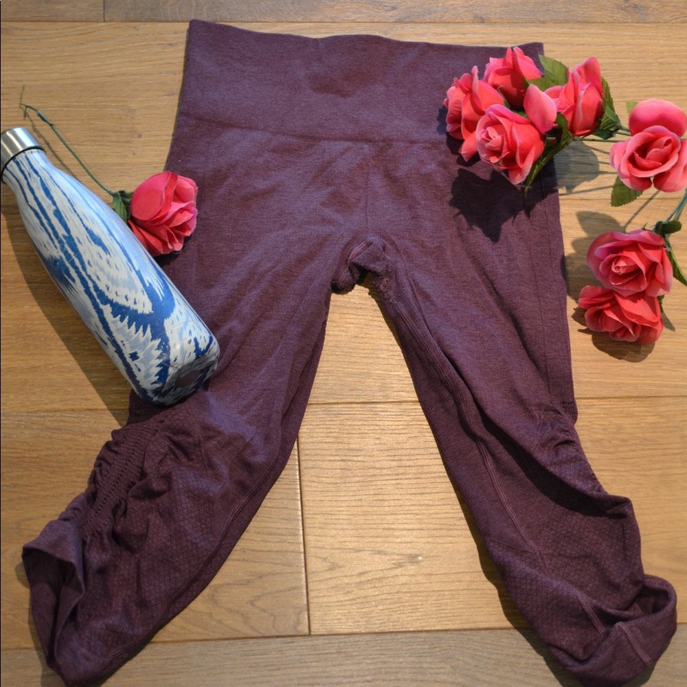 Lululemon Flow and Go Crop Leggings